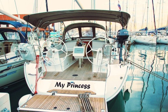 Bavaria cruiser 37 in Trogir "My Princess"