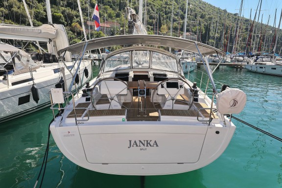 Hanse 458 in Dubrovnik "Janka"