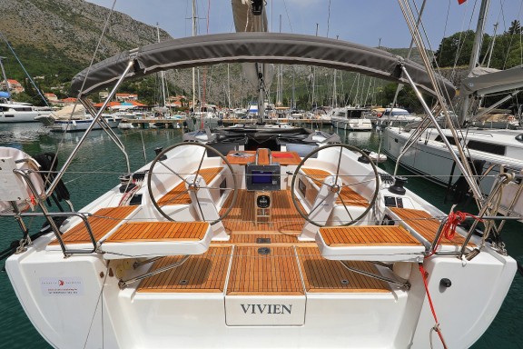 Hanse 418 in Dubrovnik "Vivien"