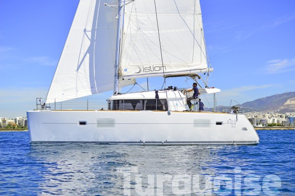 Lagoon 400 s2 in Lavrion "Turquoise"