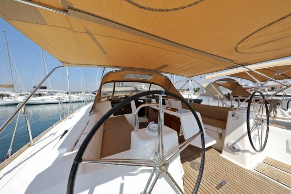 Dufour 460 /4 in Vodice "4 You"