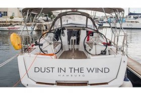 Sun Odyssey 389 in Korfu "Dust in The Wind"