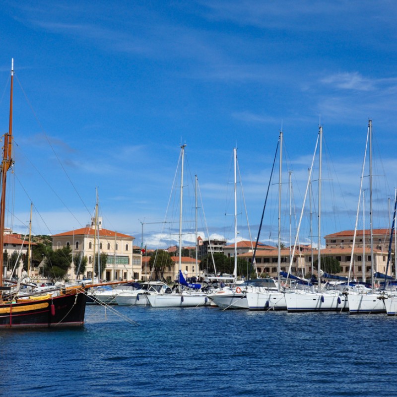 Yachtcharter Sardinien - La Maddalena