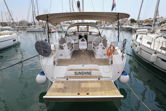 Bavaria cruiser 46 Style in Biograd "Sunshine"