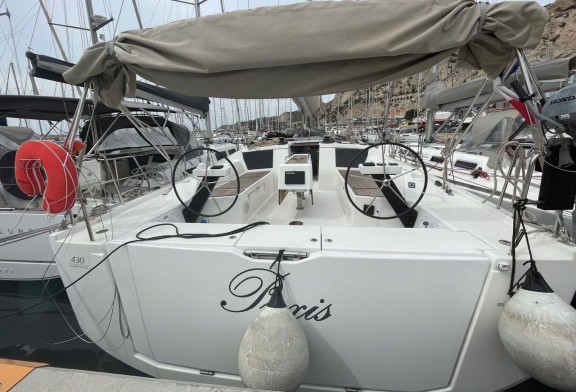 Dufour 430 GL in Marseille "Pyxis"