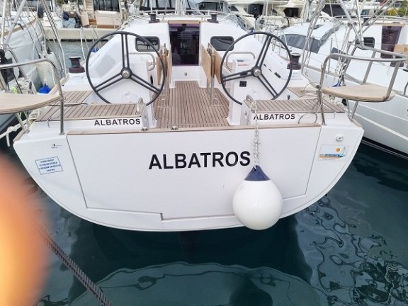 Elan Impression 45.1 in Trogir "Albatros"