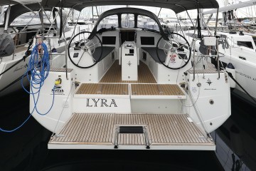 Sun Odyssey 410 in Biograd "Lyra"