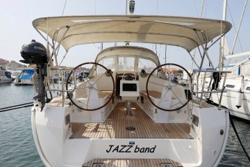 Bavaria cruiser 37 in Biograd "Jazz Band"
