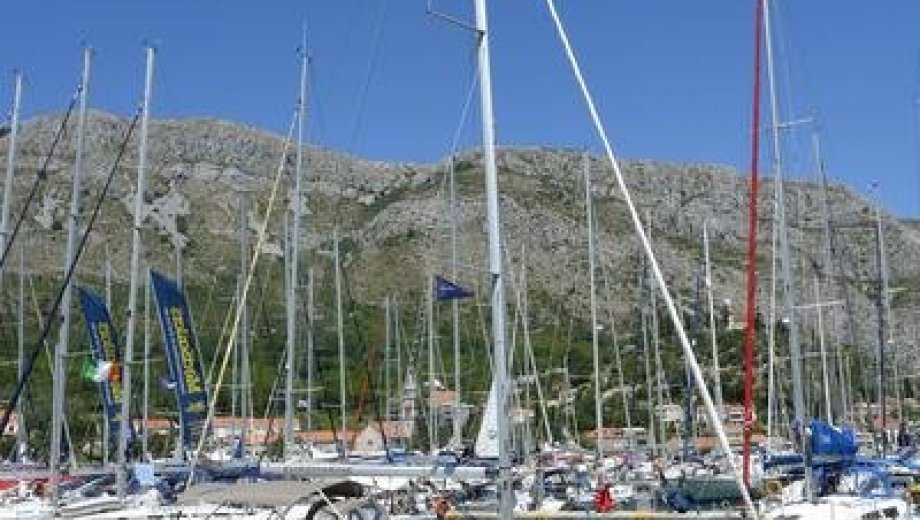 Sun Odyssey 33i in Dubrovnik "Hasta Siempre"
