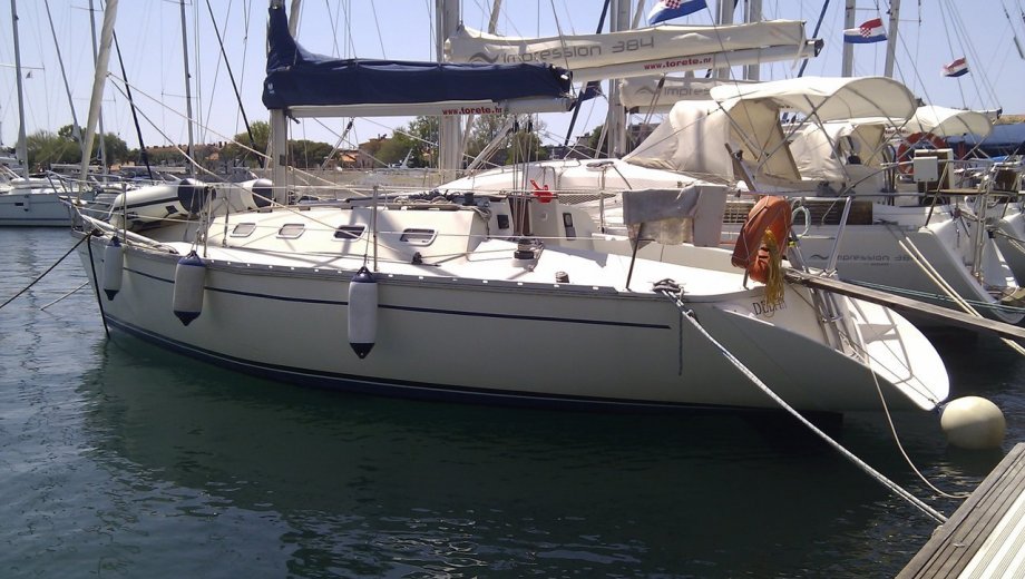 Elan 31 in Zadar "Delfin"